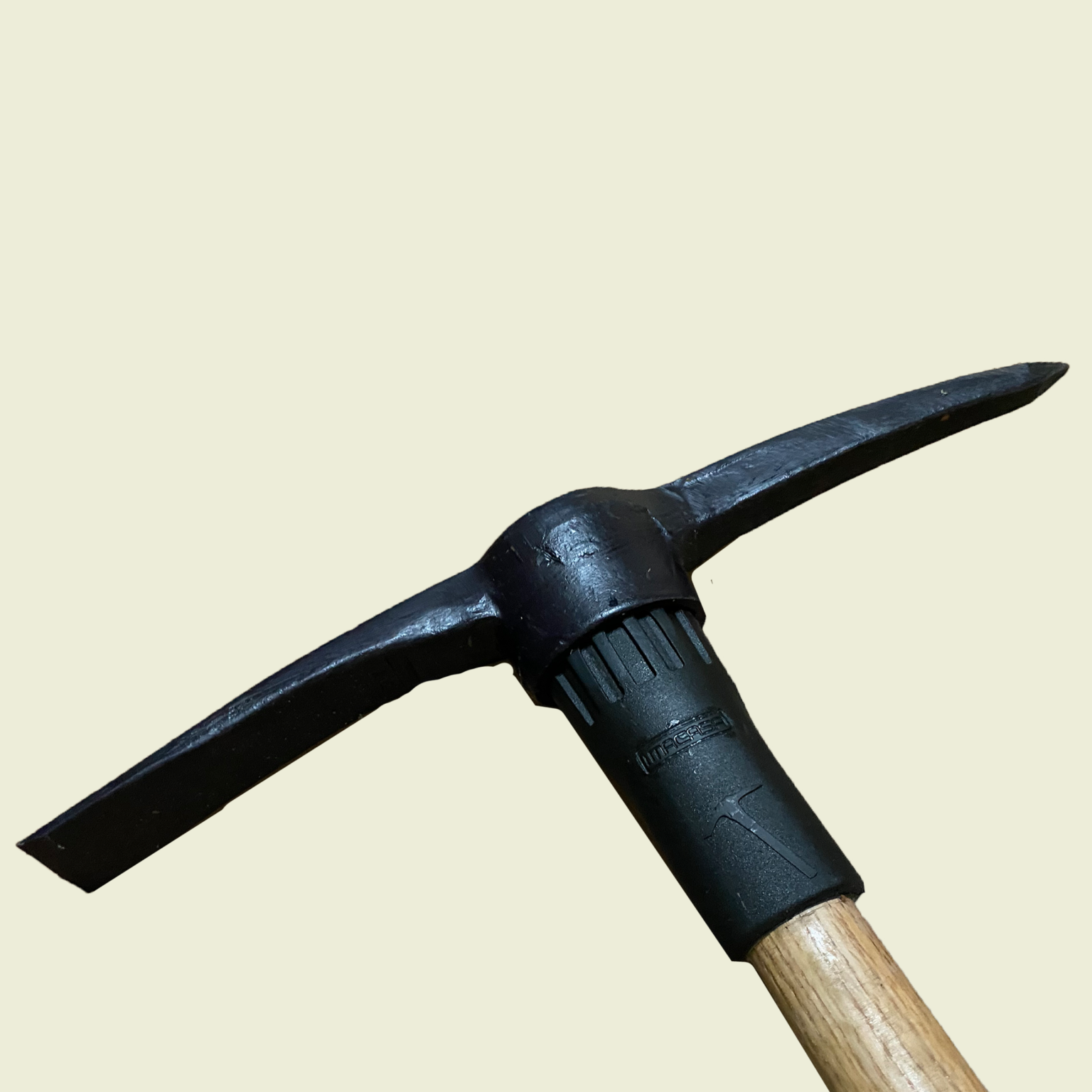 Imacasa 7lb Pickaxe • Samaroo's Materials & General LTD