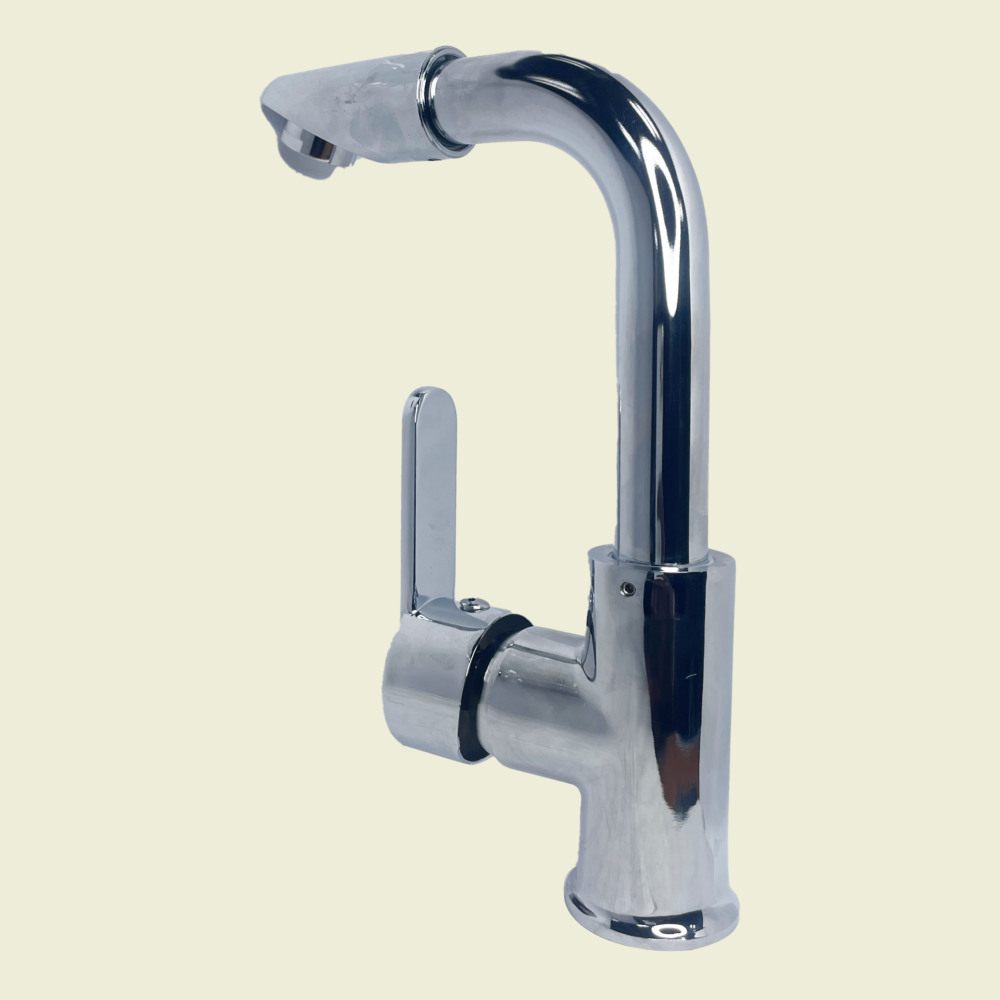 Aqua Plus ¼ Turn Kitchen Faucet