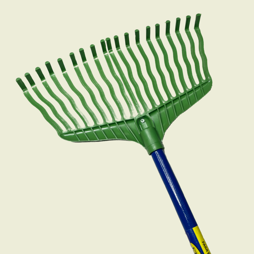 48" Lawn and Leaf Rake Trinidad